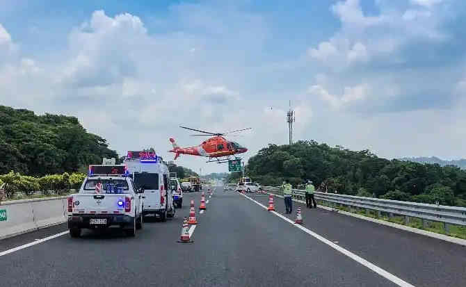 攀枝花高速公路汽车救援案例