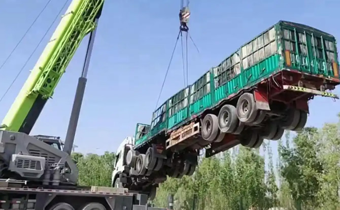 攀枝花道路脱困救援案例